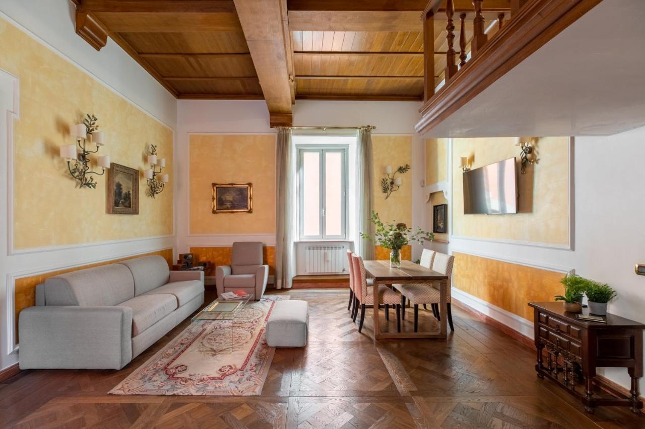 Iflat Elegant And Luxury Apartment Near Pantheon Рим Экстерьер фото